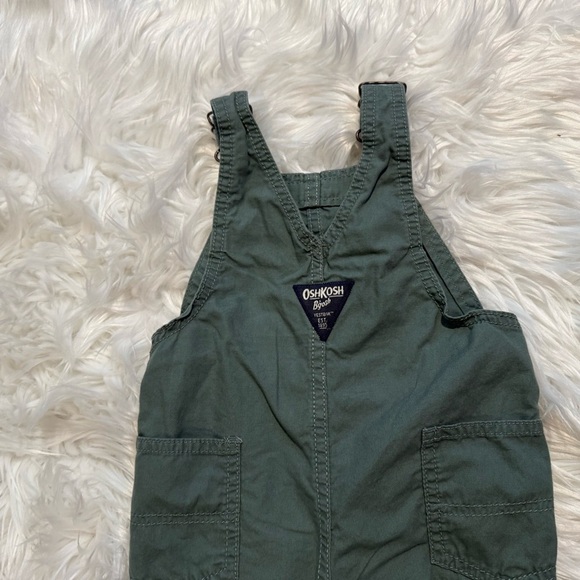 OshKosh B'gosh Baby Boy Olive Green Overalls Size 12 Months Gently used - Picture 4 of 6